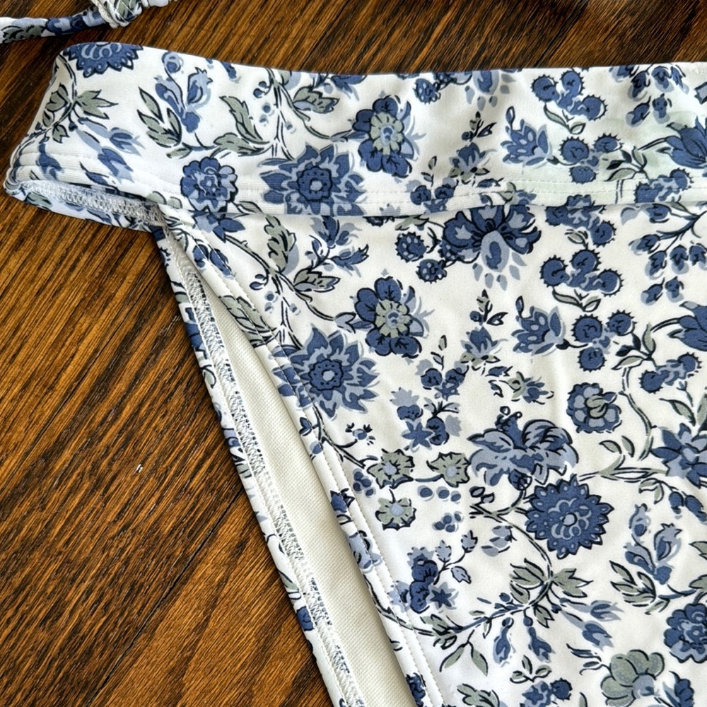 Abercrombie & Fitch Blue Floral Bikini - Picture 5 of 9